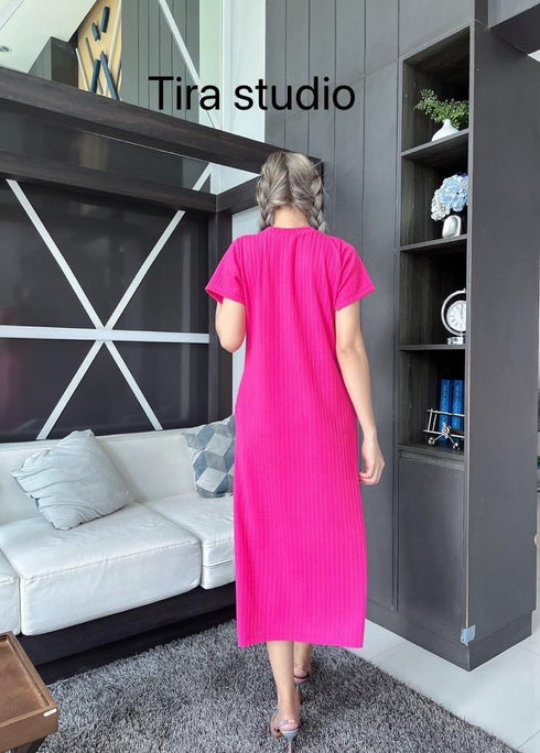 TIRA Round Neck Half Sleeves Mid Length Dresses